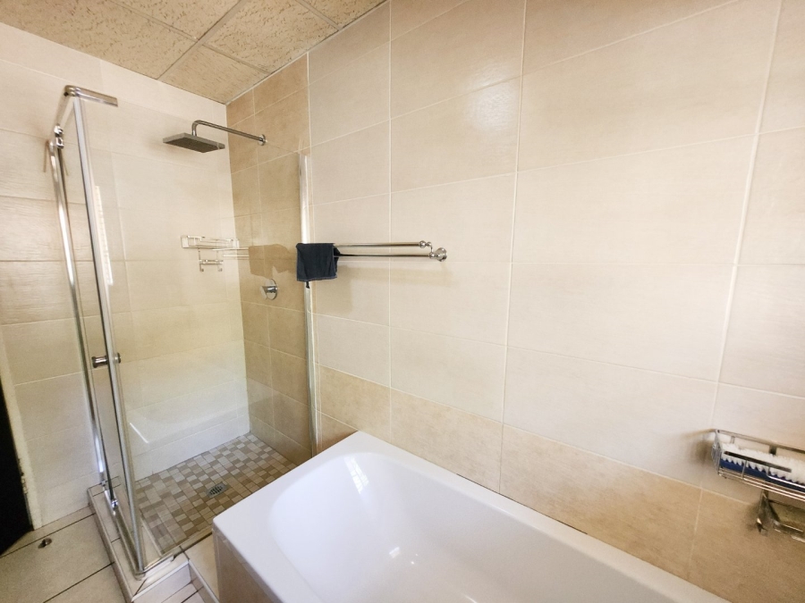 4 Bedroom Property for Sale in Wilkoppies North West